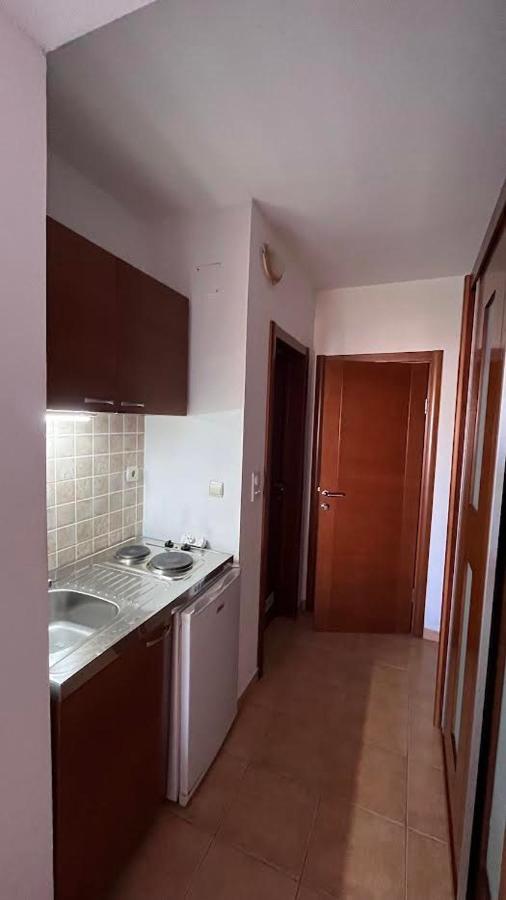 Готель Buzuku House Улцинь Екстер'єр фото